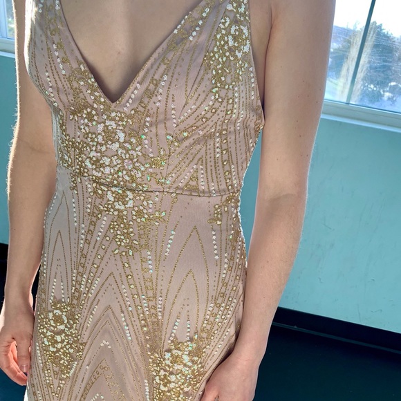 Beginning Boutique Meghan Formal Dress - Picture 2 of 5